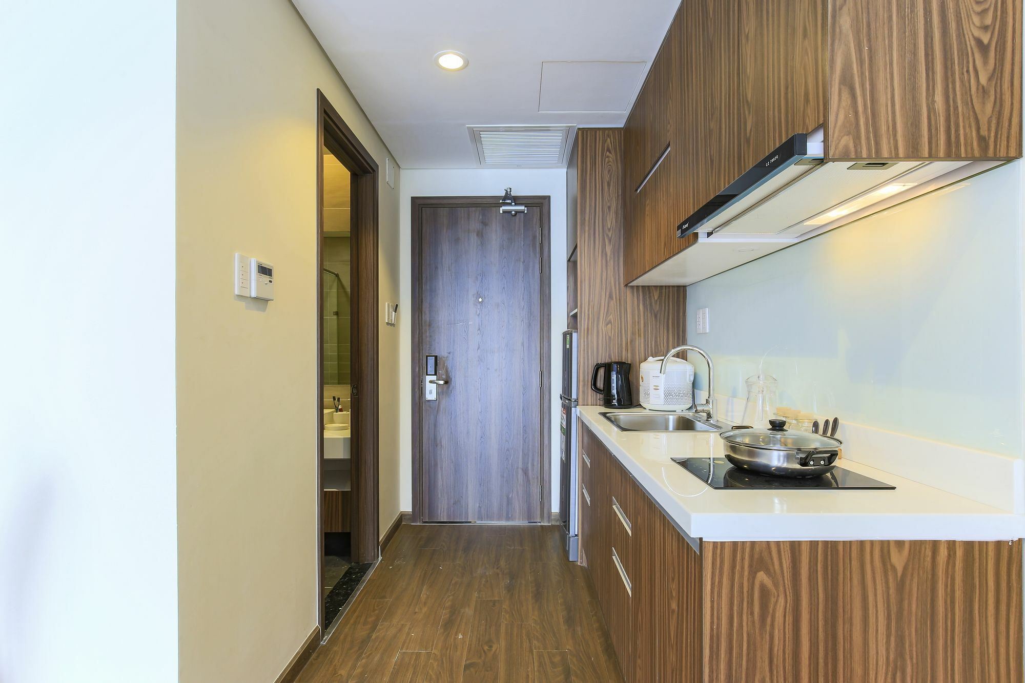 Aurora Serviced Apartments (Adults Only) Hô Chi Minh-Ville Extérieur photo